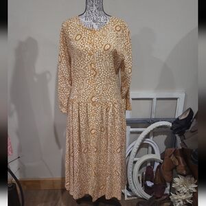 Vintage Starina Women SZ M Marigold floral Midi dress modest button down pockets